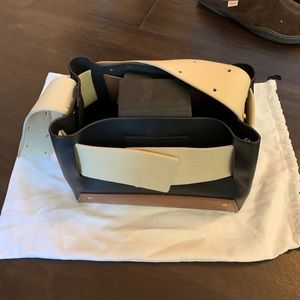 Yuzefi biggy color-block textured-leather tote